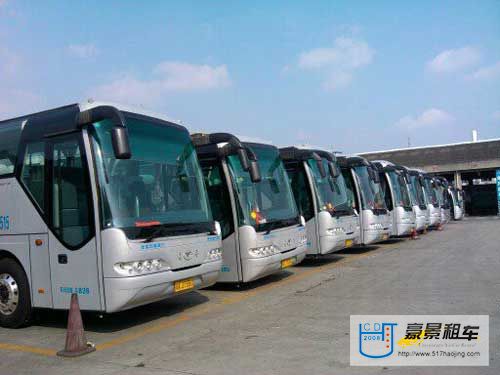 大巴車(chē)成都租車(chē)價(jià)格