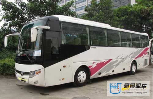 大巴車(chē)成都租車(chē)價(jià)格